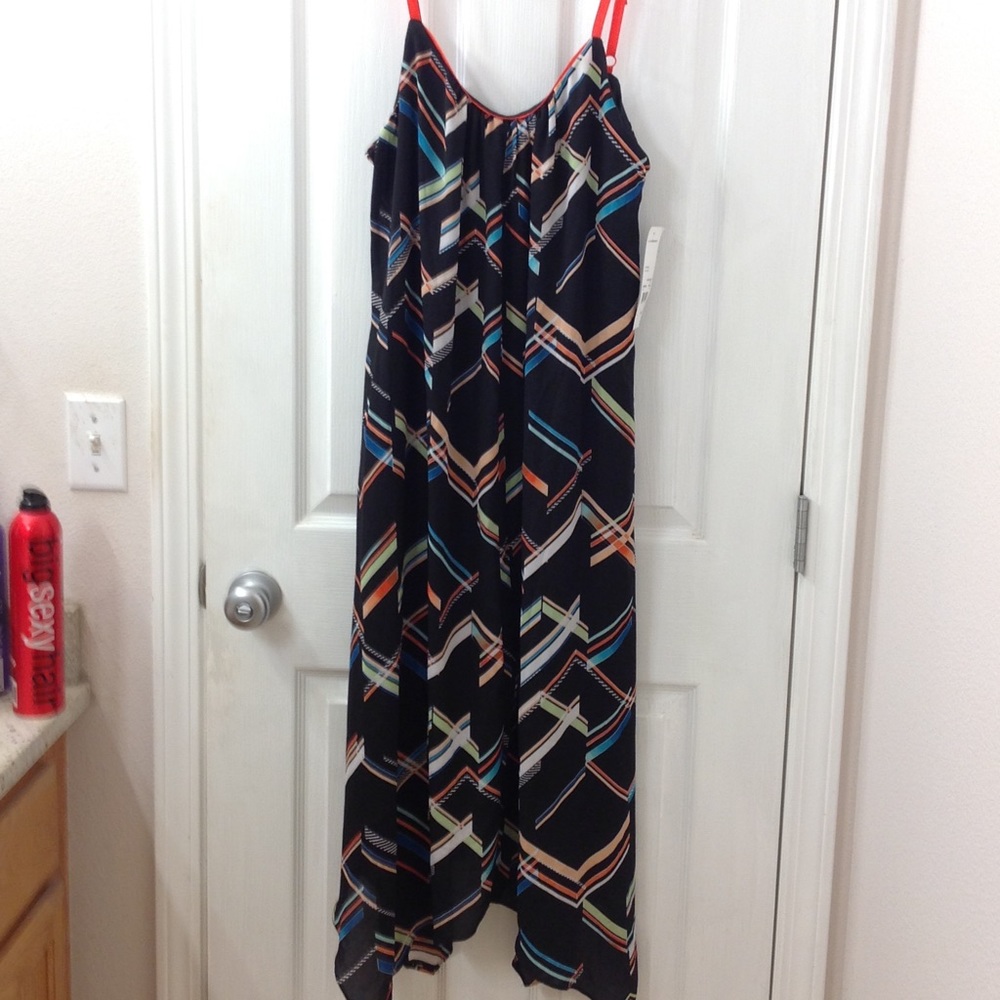 🎉HP🎉 Stunning Maxi Dress - Picture 3 of 6